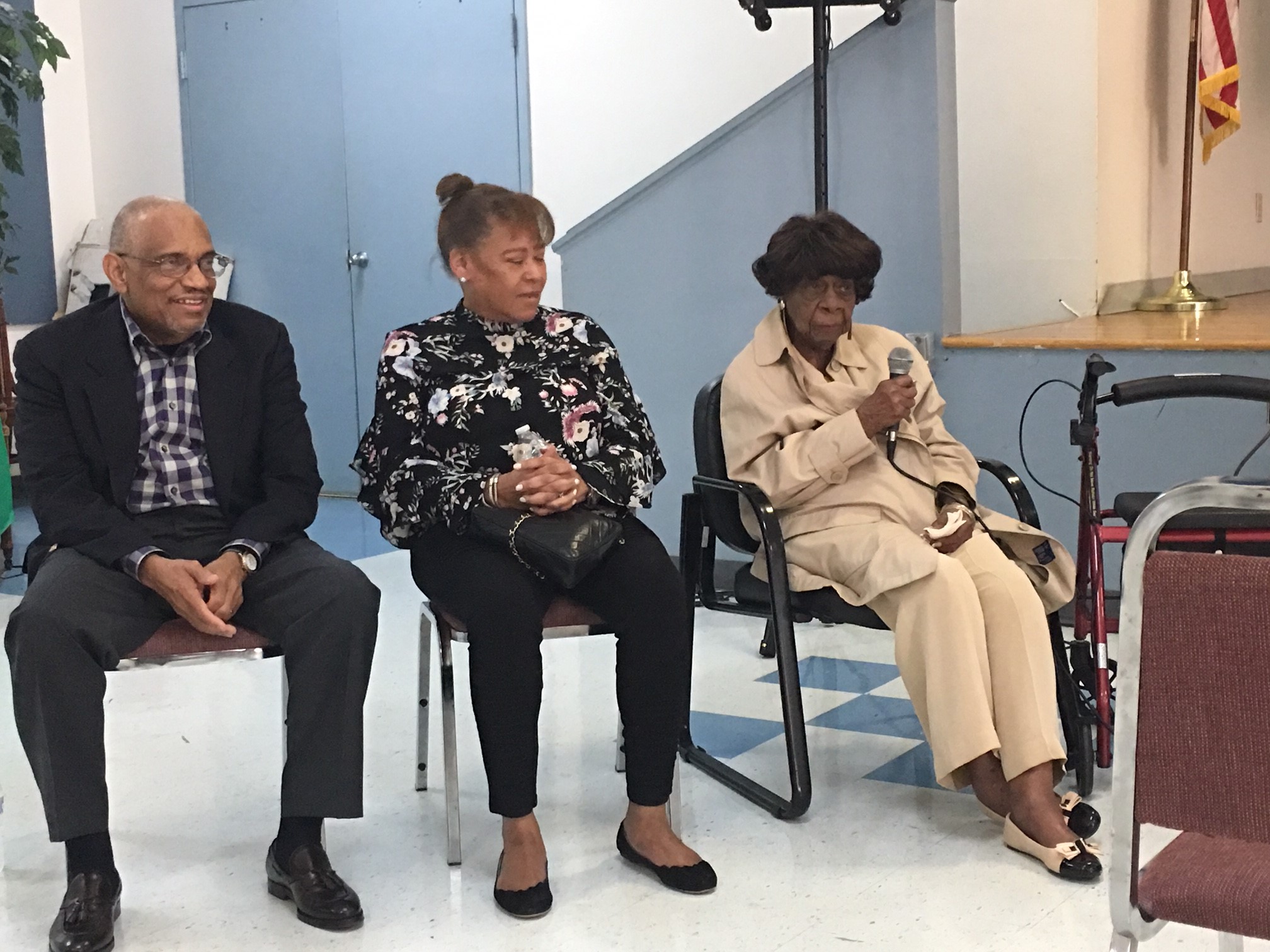 Residents of Tampa in Florida listen keenly to presentations made by JN Bank Florida Representative Office.